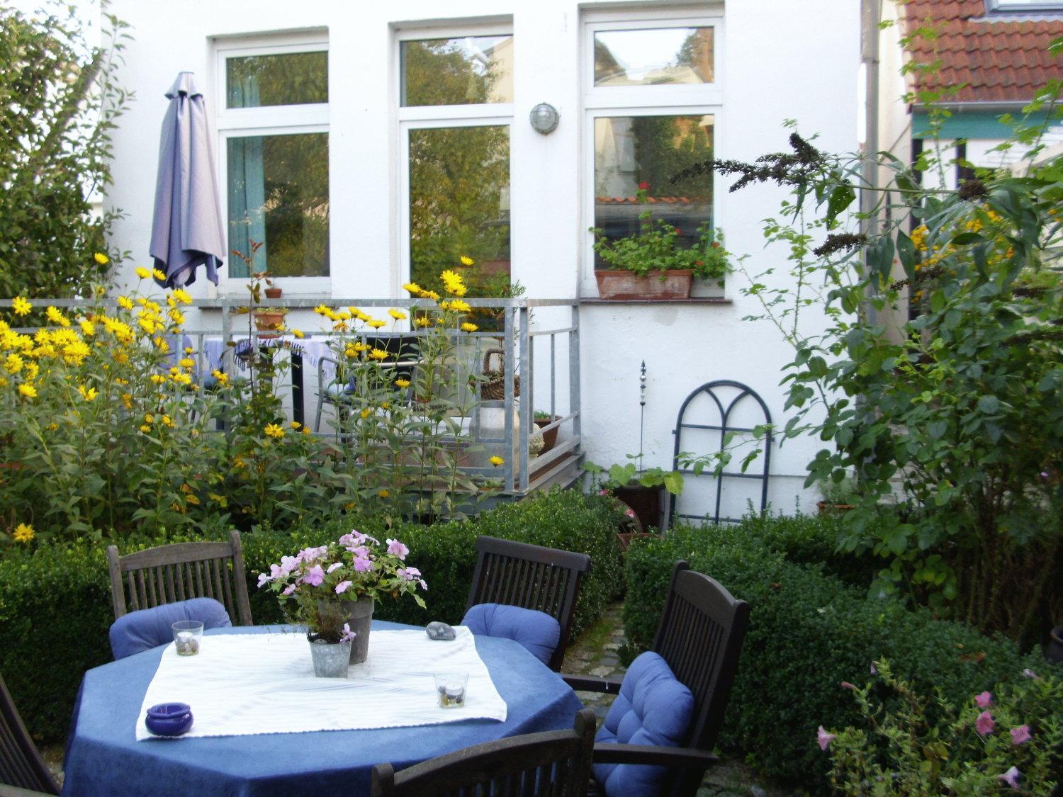 Haus Alexandrine Lägenhet Rostock Exteriör bild